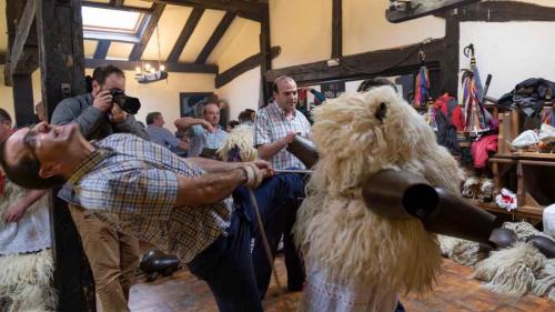 Carnavales de Ituren y Zubieta_Francis Vaquero_Turismo de Navarra